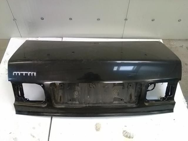 bontott AUDI A8 Csomagtérajtó (Üres lemez)