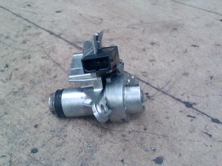 bontott AUDI A8 Csomagtérajtó Zárbetét