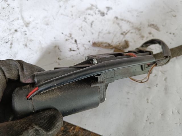 bontott AUDI A8 Csomagtérajtó Zárszerkezet