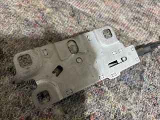 bontott AUDI A8 Csomagtérajtó Zárszerkezet