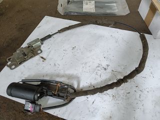 bontott AUDI A8 Csomagtérajtó Zárszerkezet