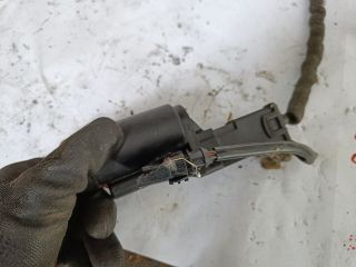 bontott AUDI A8 Csomagtérajtó Zárszerkezet