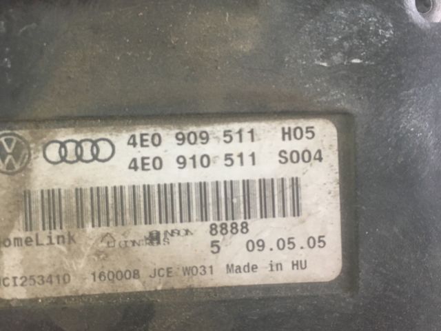 bontott AUDI A8 Elektronika (Magában)