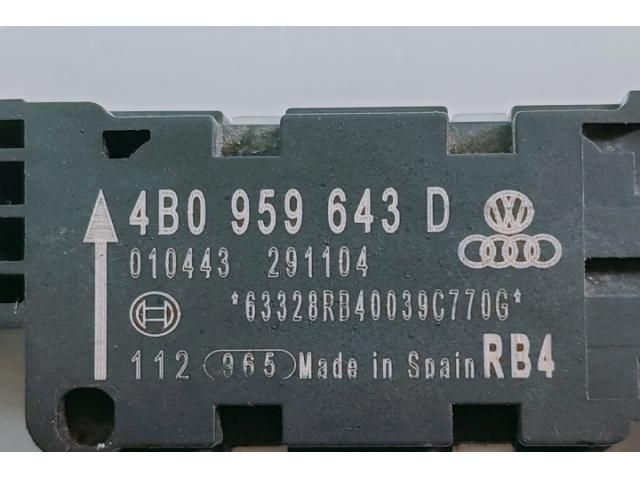 bontott AUDI A8 Elektronika (Magában)
