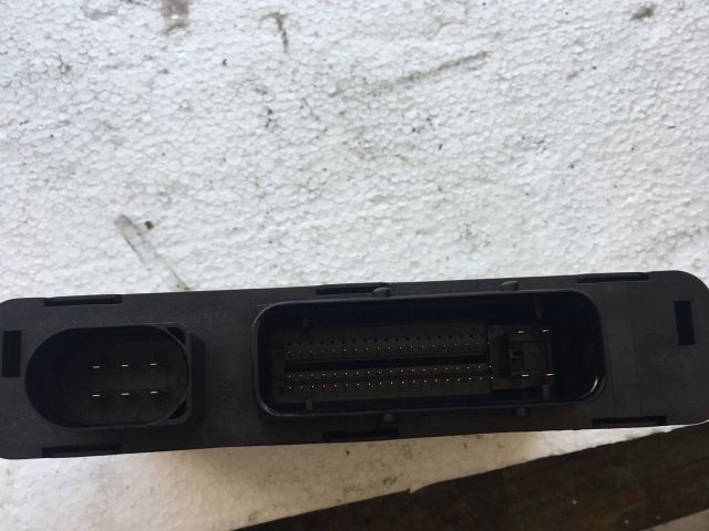 bontott AUDI A8 Elektronika (Magában)