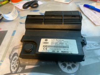 bontott AUDI A8 Elektronika (Magában)