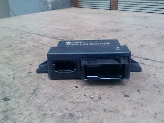 bontott AUDI A8 Elektronika (Magában)