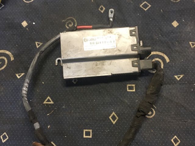 bontott AUDI A8 Elektronika (Magában)