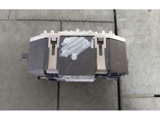 bontott AUDI A8 Előtét Ellenállás Fűtőmotor