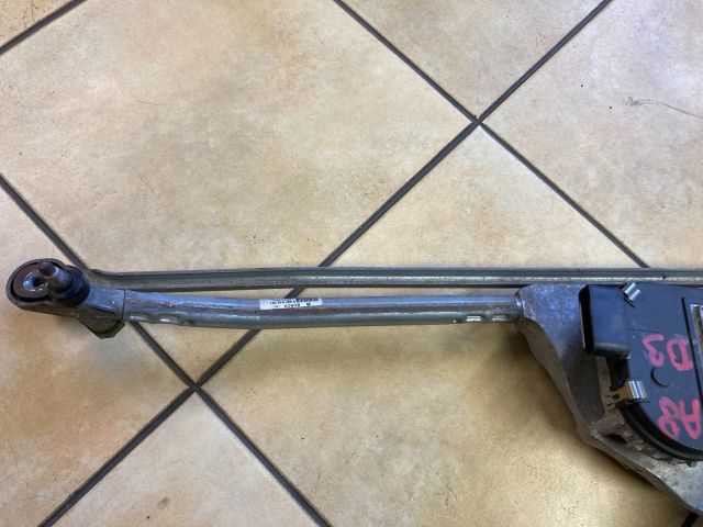 bontott AUDI A8 Első Ablaktörlő Szerkezet Motorral