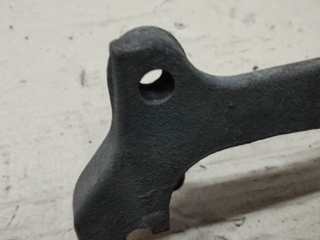 bontott AUDI A8 Első Fékkengyel