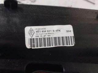 bontott AUDI A8 Első Hamutartó