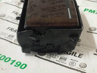 bontott AUDI A8 Első Hamutartó