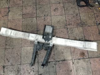 bontott AUDI A8 Első Lökhárító Merevítő (Fém)