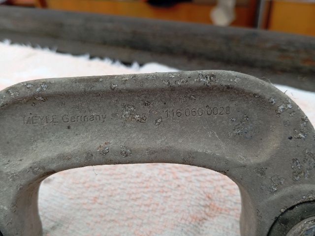 bontott AUDI A8 Első Stabilizátor Pálca