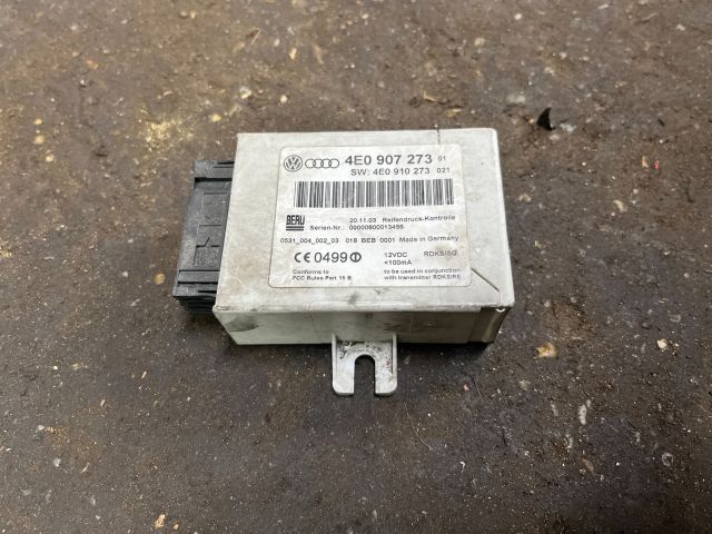 bontott AUDI A8 Első Xenon Szintszabályzó Jeladó