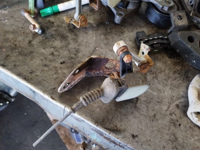 bontott AUDI A8 Első Xenon Szintszabályzó Jeladó