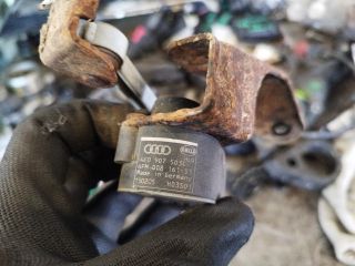 bontott AUDI A8 Első Xenon Szintszabályzó Jeladó