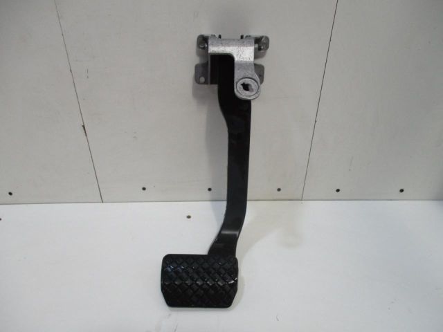 bontott AUDI A8 Fékpedál