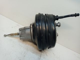 bontott AUDI A8 Fékrásegítő