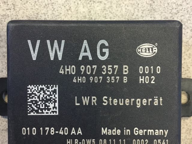 bontott AUDI A8 Fényszóró Elektronika