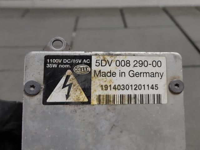 bontott AUDI A8 Fényszóró Elektronika