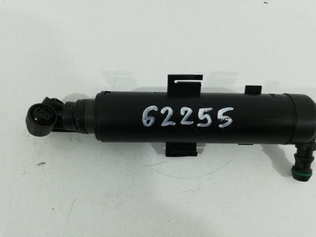 bontott AUDI A8 Fényszórómosó Szivattyú