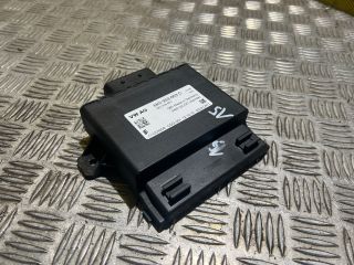 bontott AUDI A8 Feszültségszabályzó