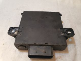 bontott AUDI A8 Feszültségszabályzó