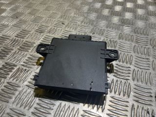 bontott AUDI A8 Feszültségszabályzó