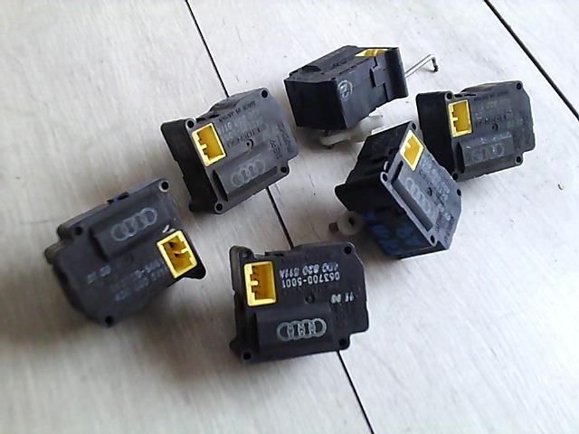 bontott AUDI A8 Fűtés Állító Motor