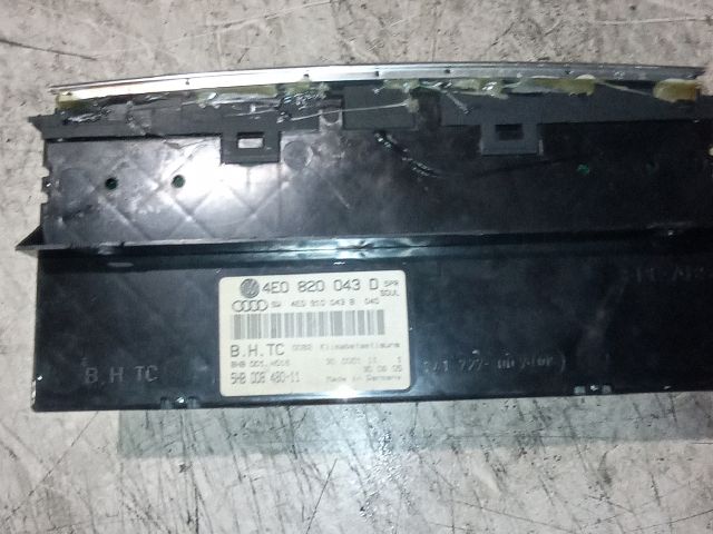 bontott AUDI A8 Fűtéskapcsoló (digit klímás)