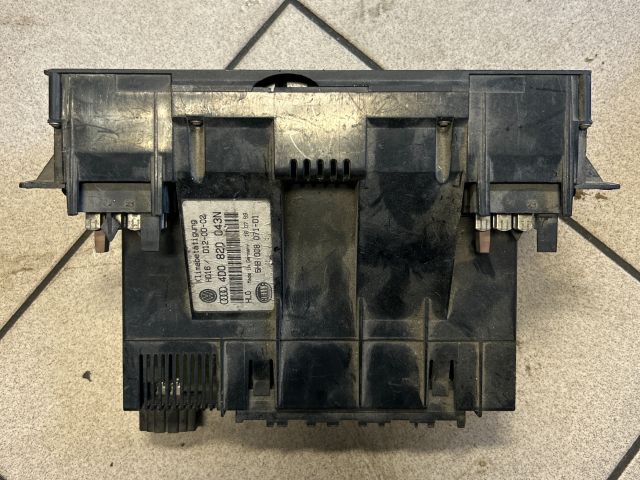 bontott AUDI A8 Fűtéskapcsoló (digit klímás)