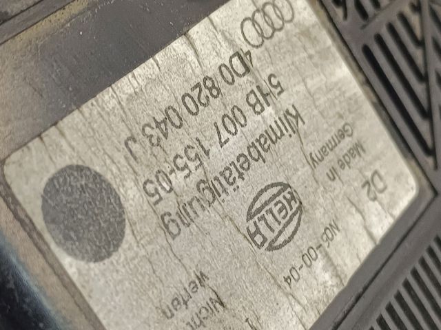 bontott AUDI A8 Fűtéskapcsoló (digit klímás)