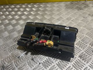 bontott AUDI A8 Fűtéskapcsoló (digit klímás)