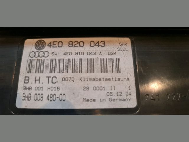 bontott AUDI A8 Fűtéskapcsoló (digit klímás)