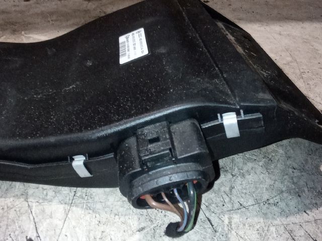 bontott AUDI A8 Fűtőradiátor (Elektromos)