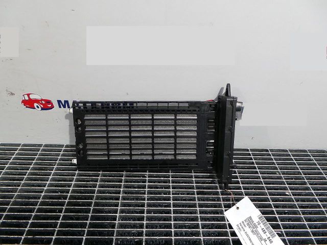 bontott AUDI A8 Fűtőradiátor