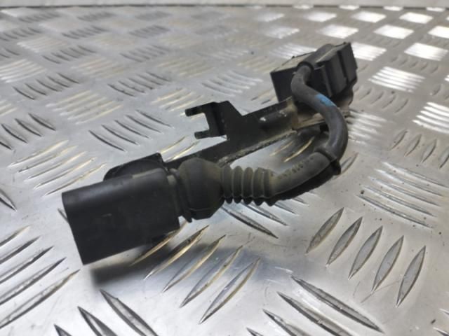 bontott AUDI A8 Gyorsulás Jeladó