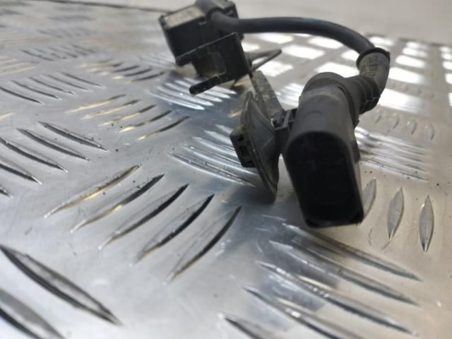 bontott AUDI A8 Gyorsulás Jeladó