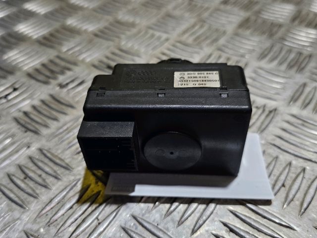 bontott AUDI A8 Gyújtáskapcsoló Házzal