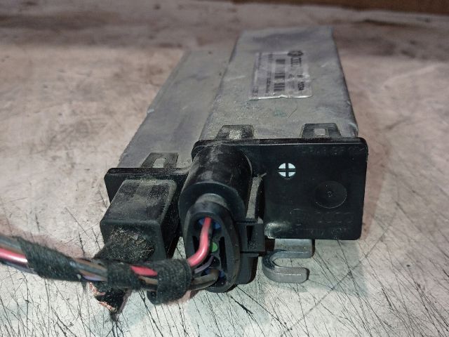 bontott AUDI A8 Hátsó Ablakfűtés Relé