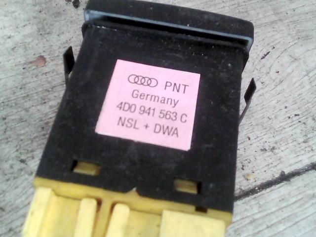 bontott AUDI A8 Hátsó Ködzárófény Kapcsoló