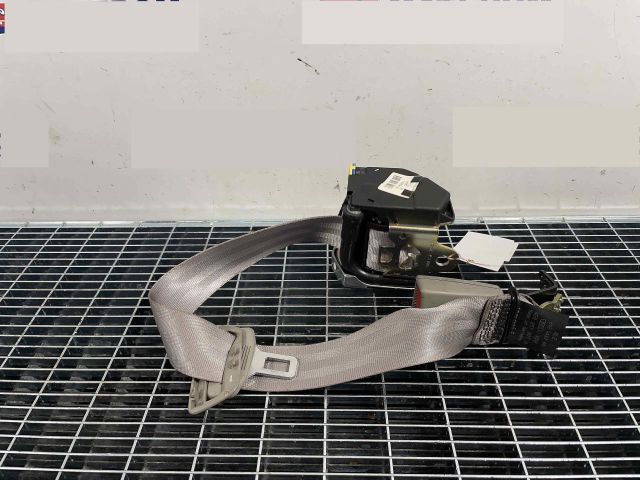 bontott AUDI A8 Hátsó középső Biztonsági Öv