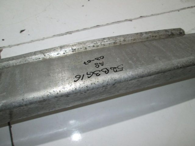 bontott AUDI A8 Hátsó Lökhárító Merevítő (Fém)