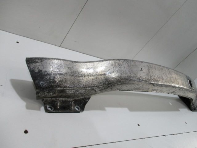 bontott AUDI A8 Hátsó Lökhárító Merevítő (Fém)