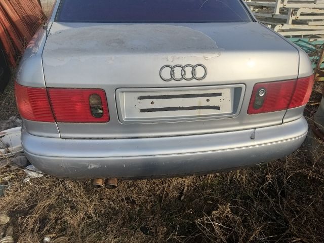 bontott AUDI A8 Hátsó Lökhárító (Részeivel)