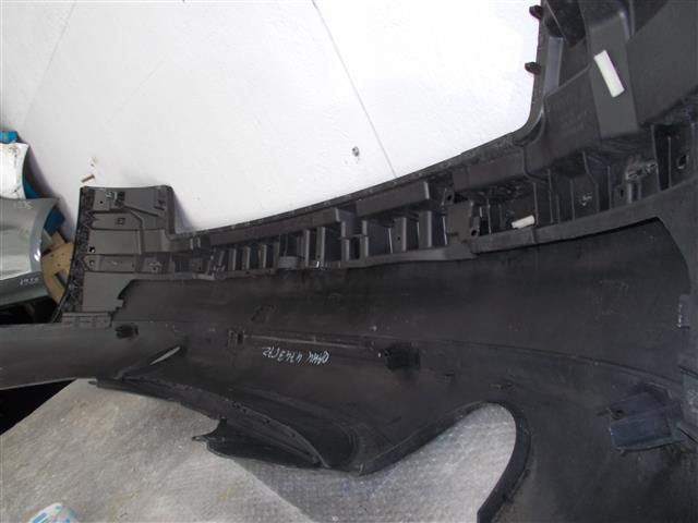 bontott AUDI A8 Hátsó Lökhárító (Üresen)