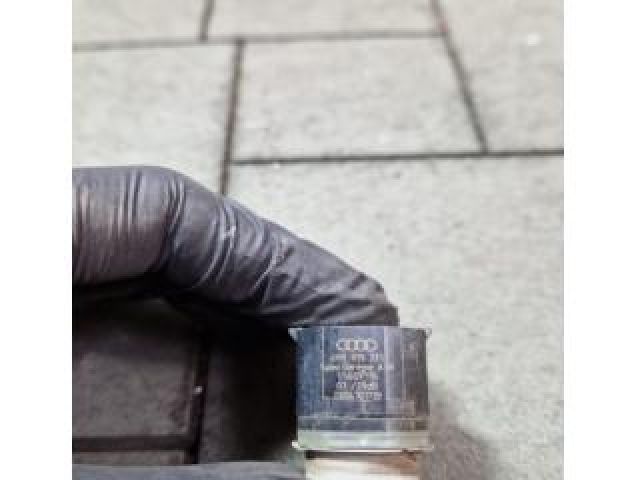 bontott AUDI A8 Hátsó Tolatóradar Fej