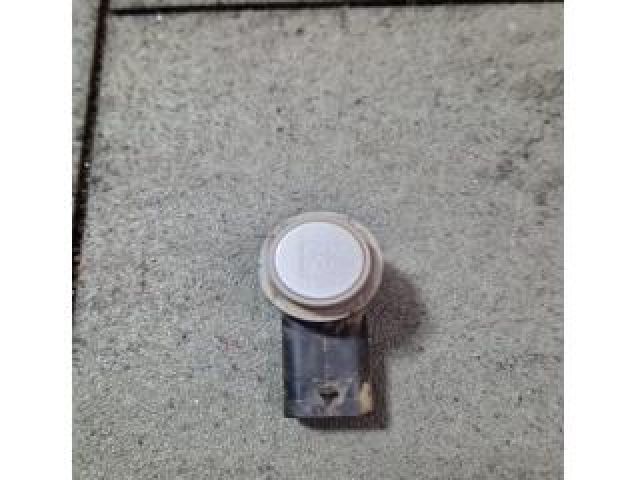 bontott AUDI A8 Hátsó Tolatóradar Fej